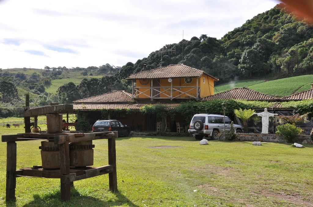 Pousada Ilhas Do Sol Senador Amaral الغرفة الصورة