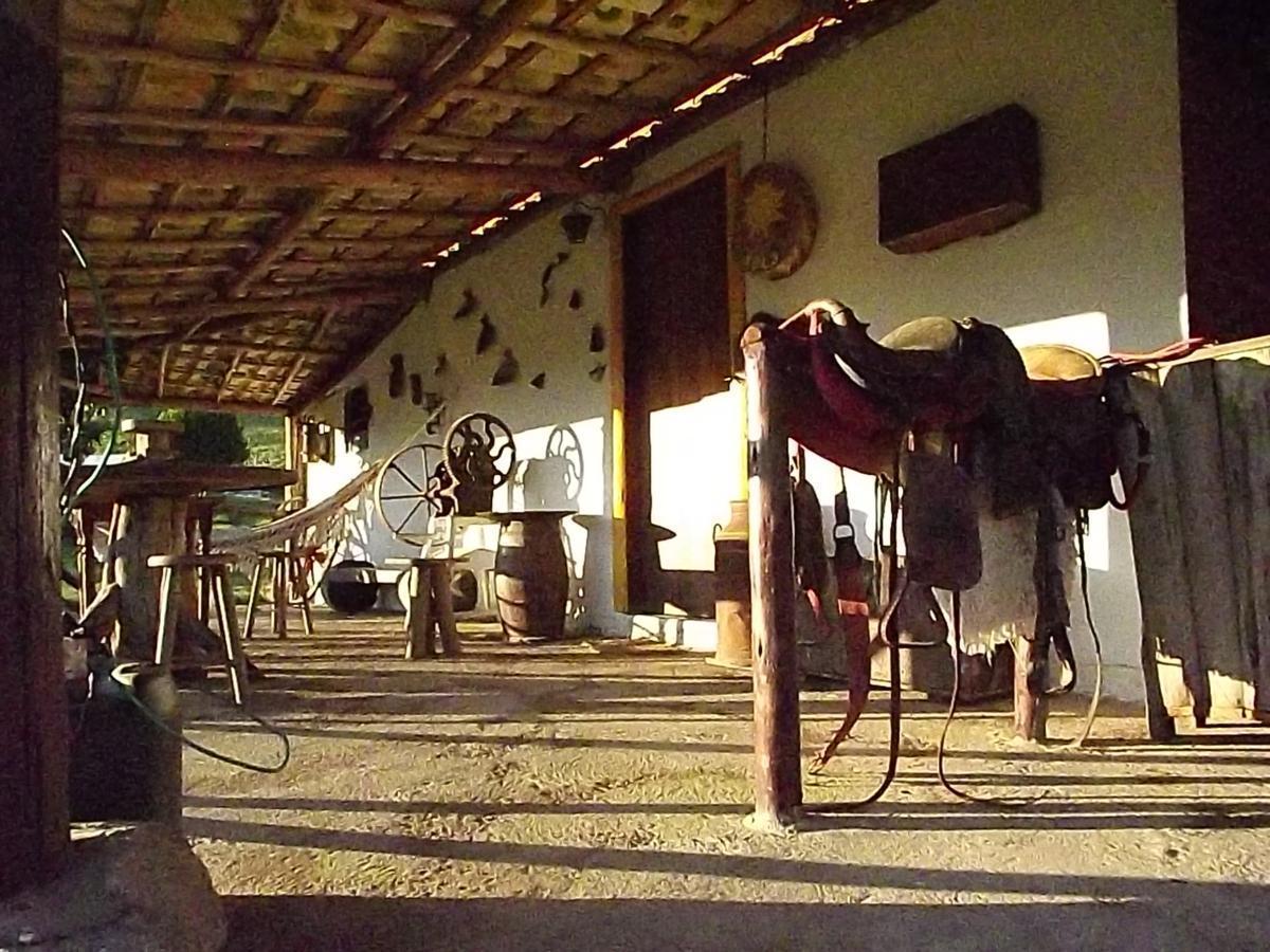 Pousada Ilhas Do Sol Senador Amaral الغرفة الصورة